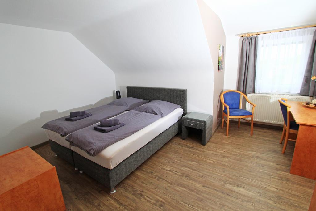 Hotel Sonnenhof Sindelfingen Bilik gambar